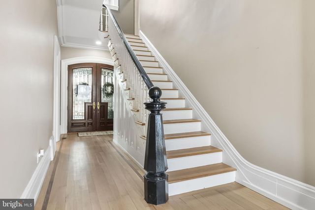 231 WOODLANE RD, Edgewater Park, NJ 08010