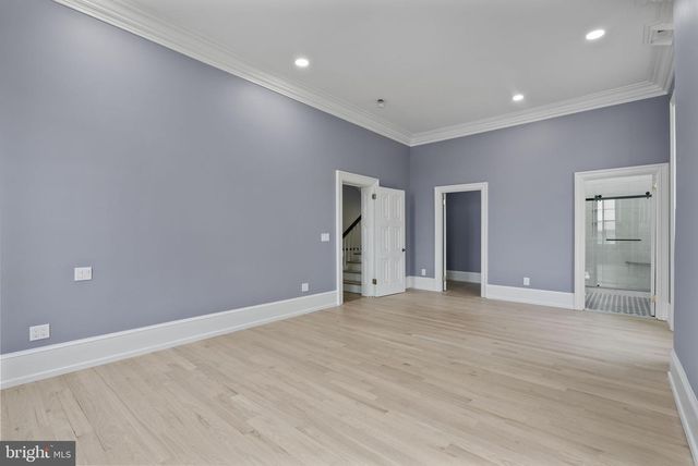 231 WOODLANE RD, Edgewater Park, NJ 08010