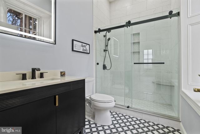 231 WOODLANE RD, Edgewater Park, NJ 08010