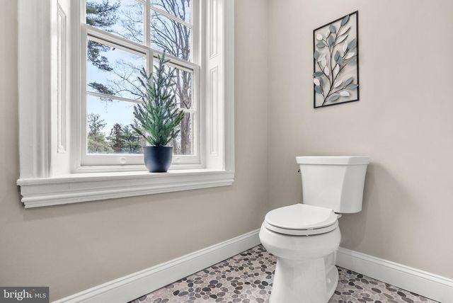 231 WOODLANE RD, Edgewater Park, NJ 08010