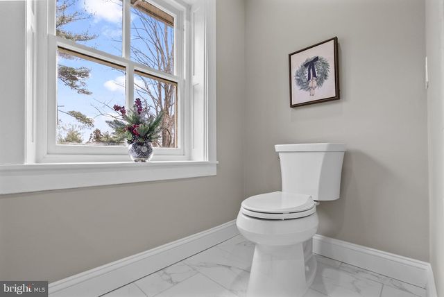 231 WOODLANE RD, Edgewater Park, NJ 08010