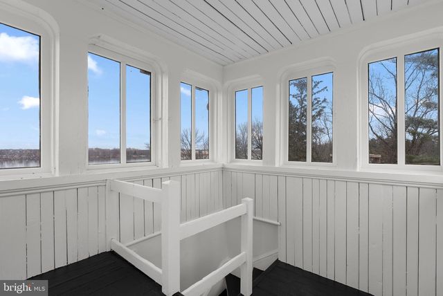 231 WOODLANE RD, Edgewater Park, NJ 08010