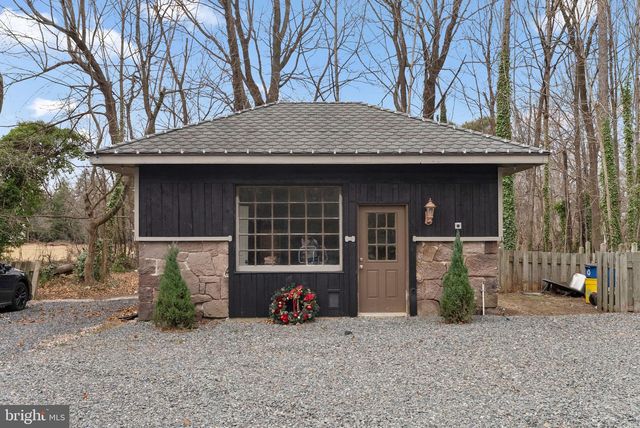 231 WOODLANE RD, Edgewater Park, NJ 08010