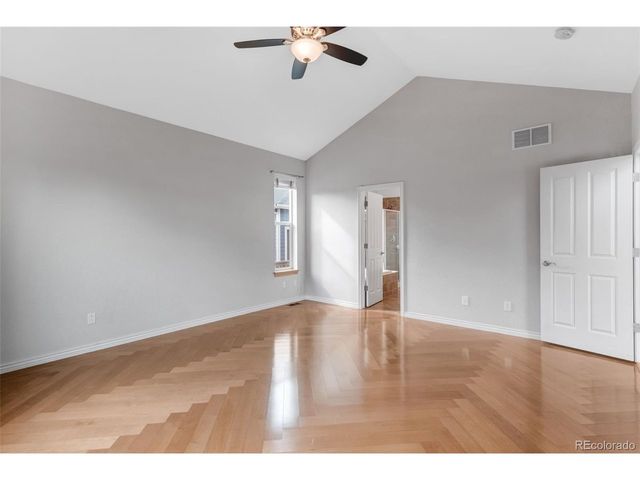 1530 Lincoln St, Longmont, CO 80501