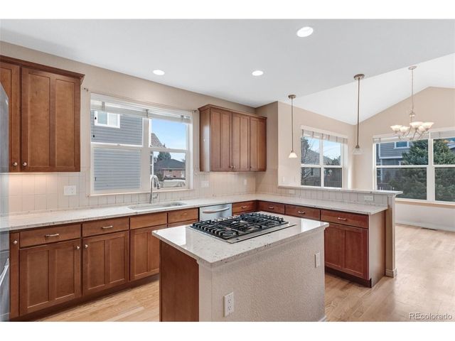 1530 Lincoln St, Longmont, CO 80501