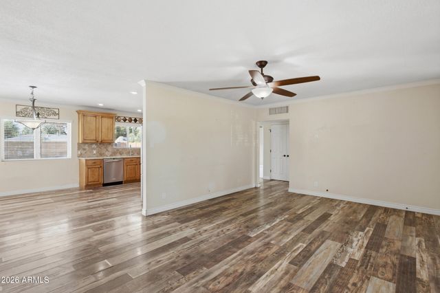 4229 E WILSHIRE Drive, Phoenix, AZ 85008