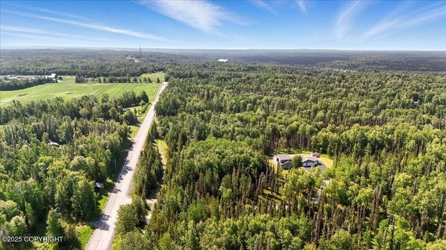 520 N Strawberry Road, Kenai, AK 99611