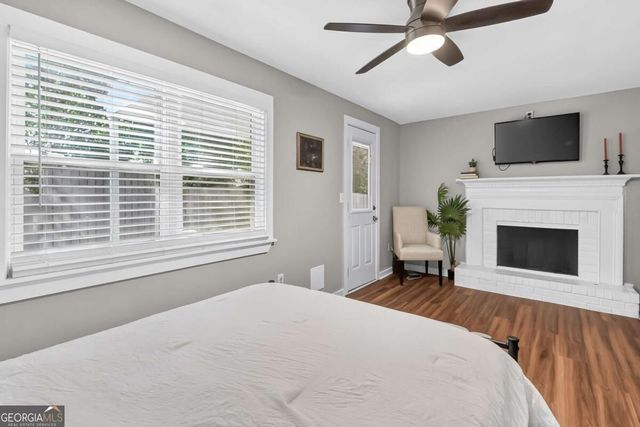 173 Roswell Commons Way, Roswell, GA 30076