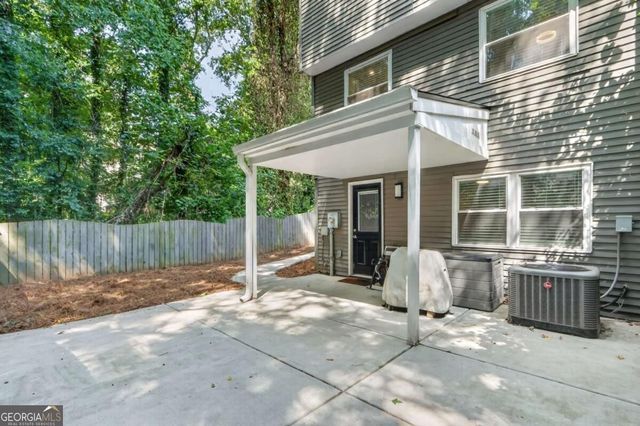 173 Roswell Commons Way, Roswell, GA 30076