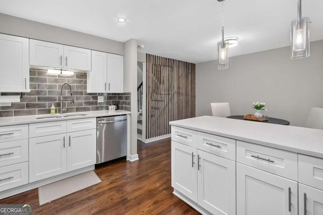 173 Roswell Commons Way, Roswell, GA 30076