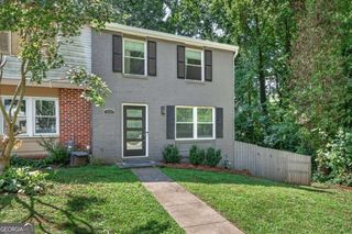 173 Roswell Commons Way, Roswell, GA 30076