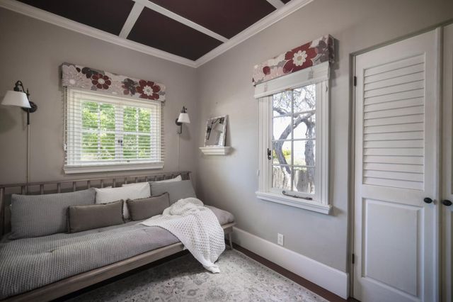 515 Dickman Avenue, Monterey, CA 93940