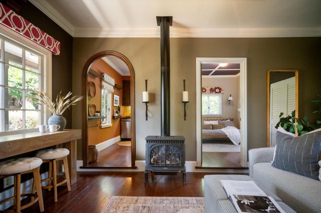 515 Dickman Avenue, Monterey, CA 93940