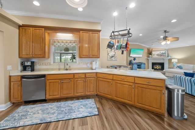 6303 Lakeshore Drive, Panama City, FL 32404