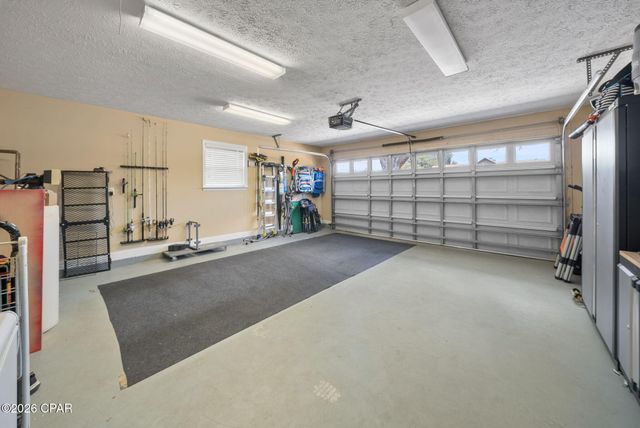 6303 Lakeshore Drive, Panama City, FL 32404