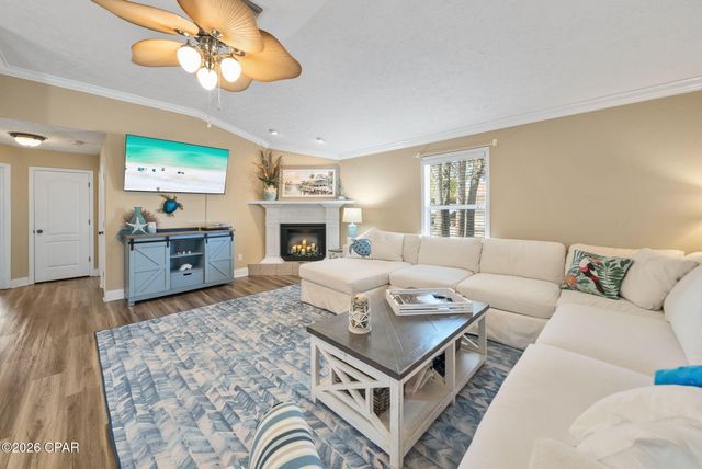 6303 Lakeshore Drive, Panama City, FL 32404