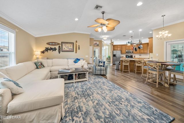 6303 Lakeshore Drive, Panama City, FL 32404