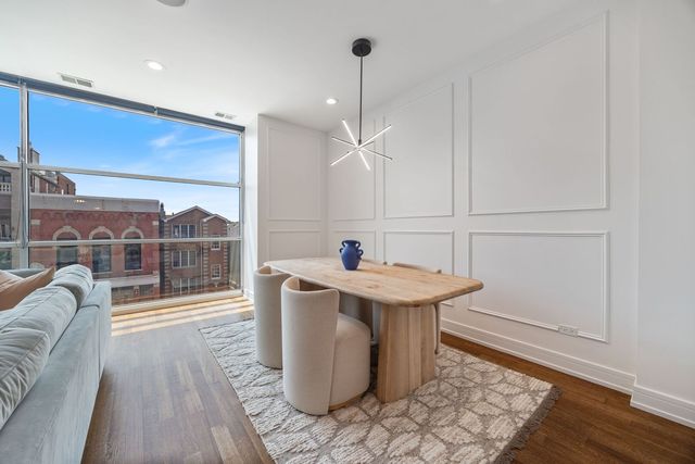 1510 W Cortez Street 3E, Chicago, IL 60642