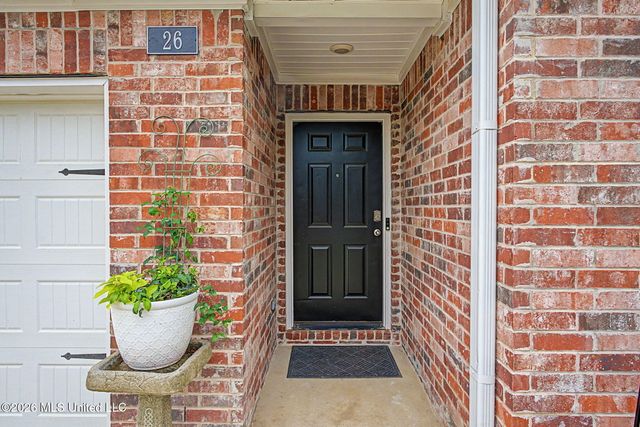 26 Lee Creek Lane, Byhalia, MS 38611
