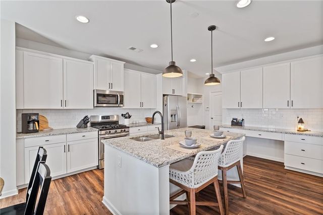 203 Augusta Walk, Canton, GA 30114