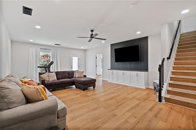 203 Augusta Walk, Canton, GA 30114