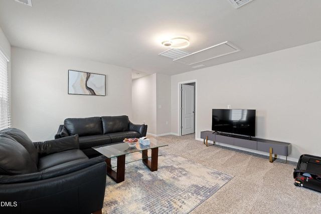 131 White Ash Drive, Clayton, NC 27527