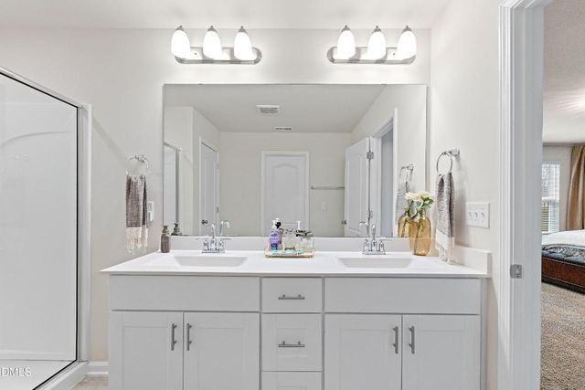 131 White Ash Drive, Clayton, NC 27527