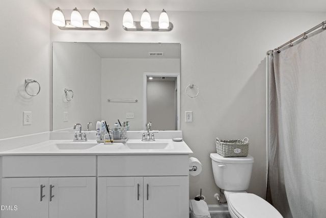 131 White Ash Drive, Clayton, NC 27527