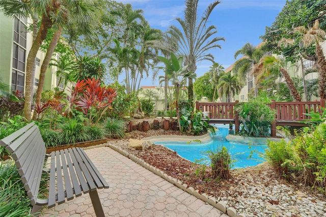 5300 NE 24th Terrace 218c, Fort Lauderdale, FL 33308