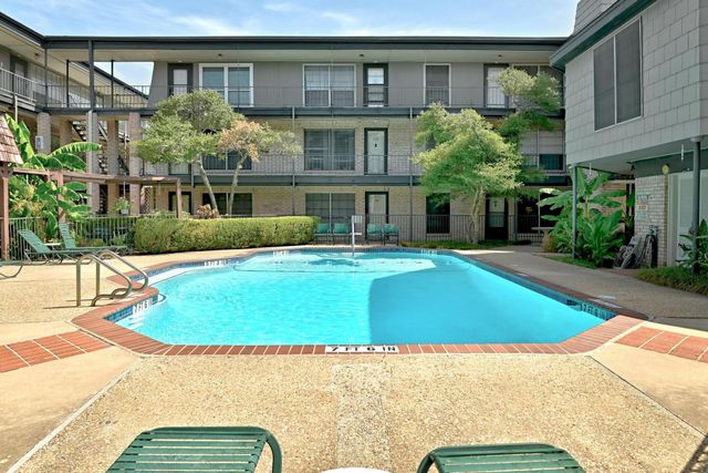 2425 Ashdale DR 78, Austin, TX 78757