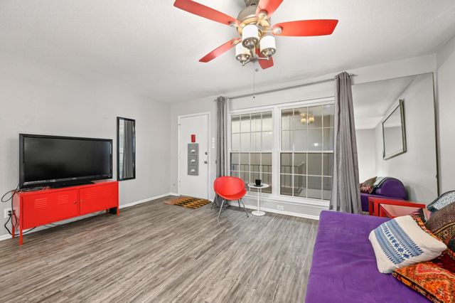 2425 Ashdale DR 78, Austin, TX 78757