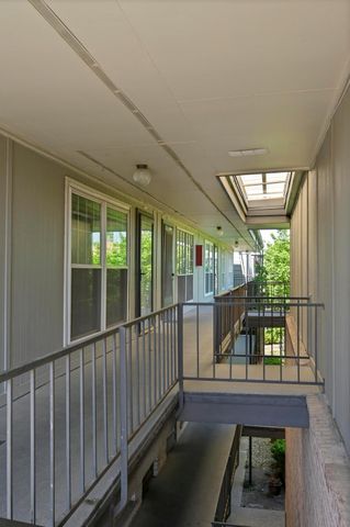 2425 Ashdale DR 78, Austin, TX 78757