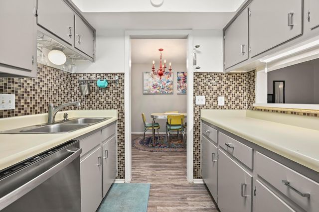 2425 Ashdale DR 78, Austin, TX 78757