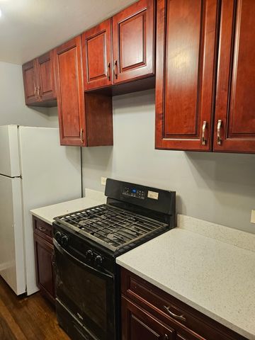 1612 ISLANDVIEW Court, Hoffman Estates, IL 60169