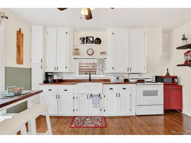 412 E Columbia St, Colorado Springs, CO 80907