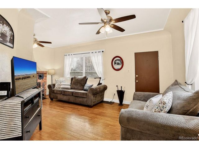 412 E Columbia St, Colorado Springs, CO 80907