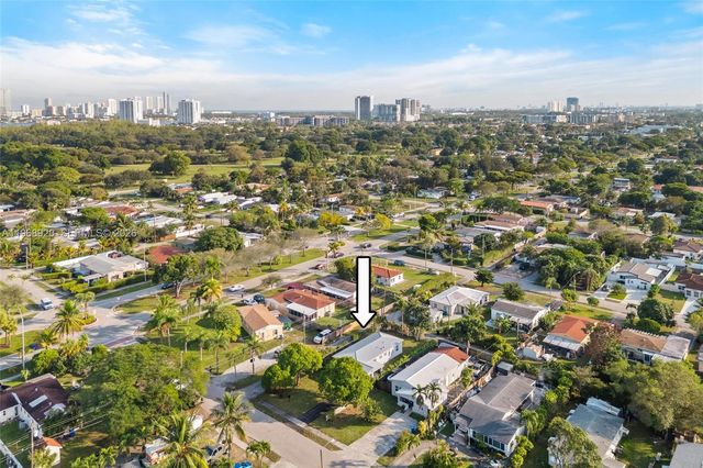 1880 NE 180th St, North Miami Beach, FL 33162