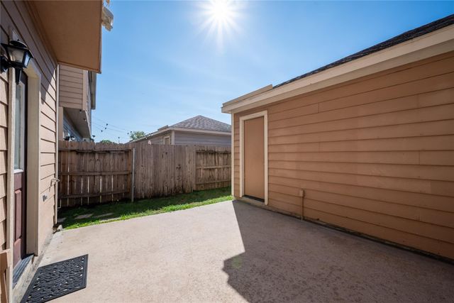 23823 Pebworth Place, Spring, TX 77373