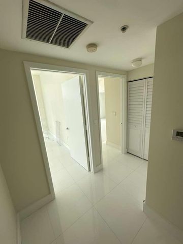 665 NE 25th Street 2601, Miami, FL 33137