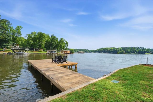 233 Lakeshore Drive, Eatonton, GA 31024