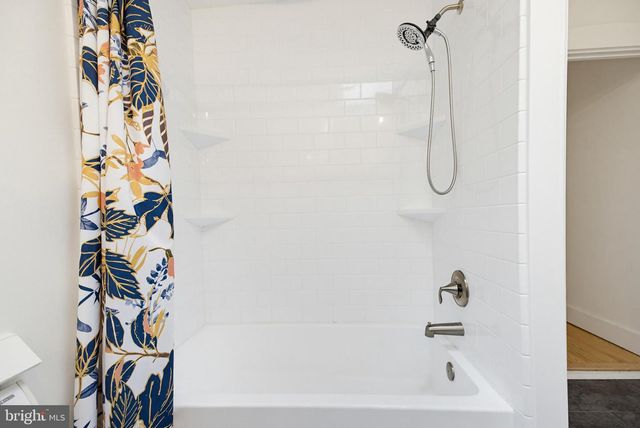 417 LANCASTER AVE, Lancaster, PA 17603