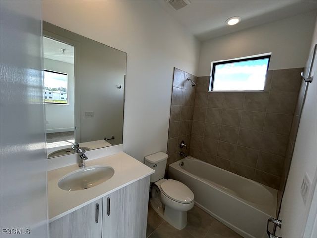 5835 Cassidy LN, Ave Maria, FL 34142