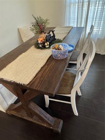 2318 TANBARK RIDGE PLACE 2318, Plant City, FL 33563