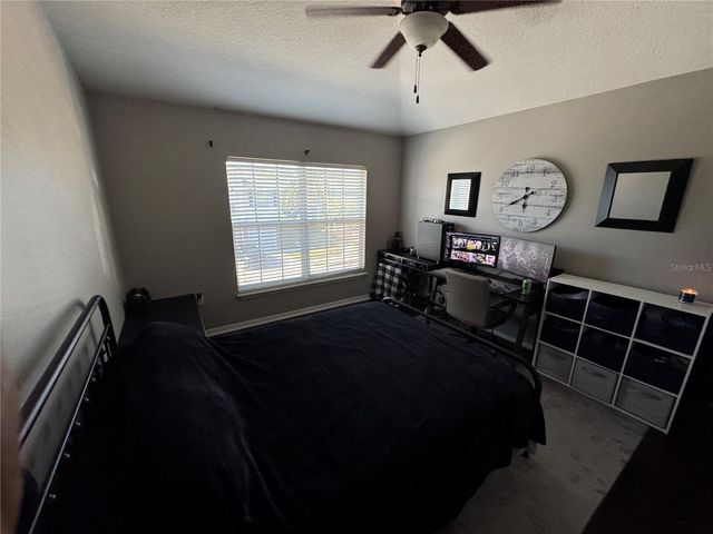 2318 TANBARK RIDGE PLACE 2318, Plant City, FL 33563