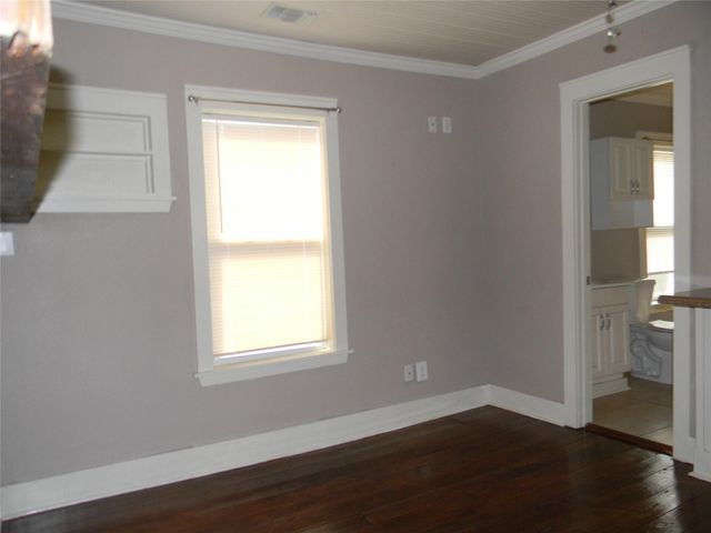 2423 Avenue L Rear, Galveston, TX 77550