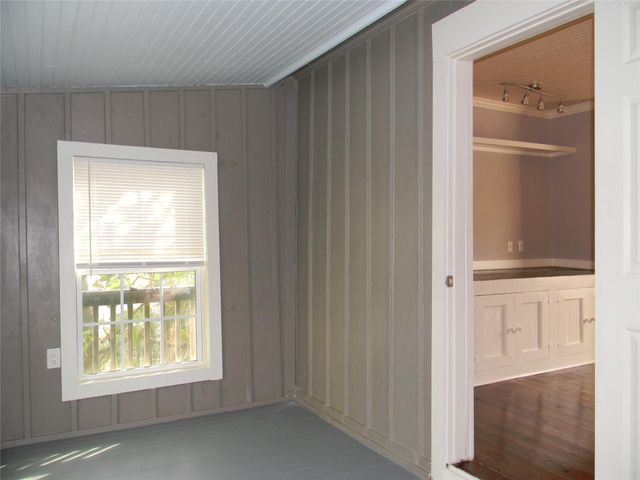 2423 Avenue L Rear, Galveston, TX 77550