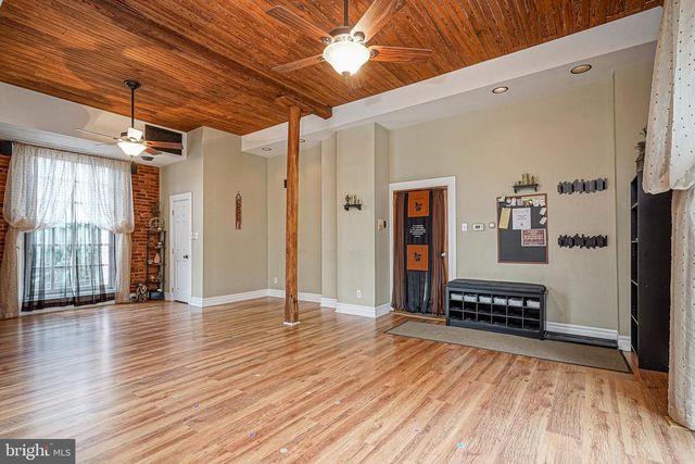 101 E MAIN ST, Moorestown, NJ 08057