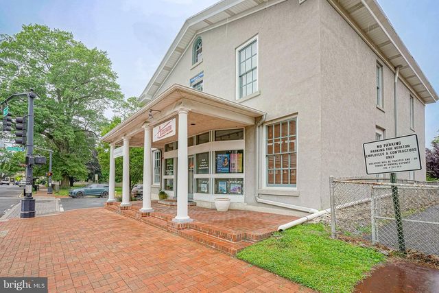 101 E MAIN ST, Moorestown, NJ 08057