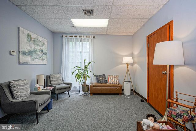 101 E MAIN ST, Moorestown, NJ 08057