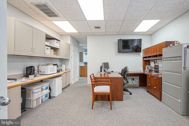 101 E MAIN ST, Moorestown, NJ 08057